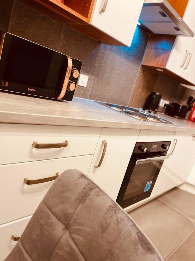 Luxury Suite 3 Bed Apartment Sleeps 6-8 黑潭 外观 照片