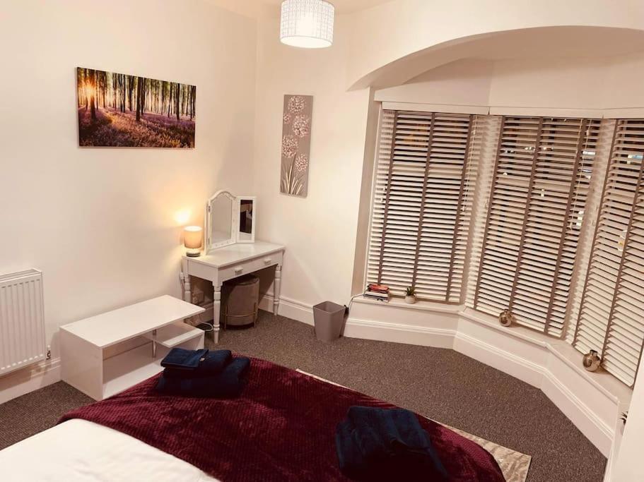 Luxury Suite 3 Bed Apartment Sleeps 6-8 黑潭 外观 照片
